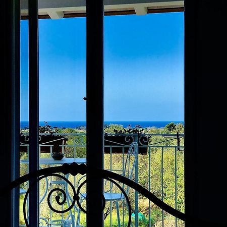 L'Incanto Di Nausicaa Ашеа Екстер'єр фото